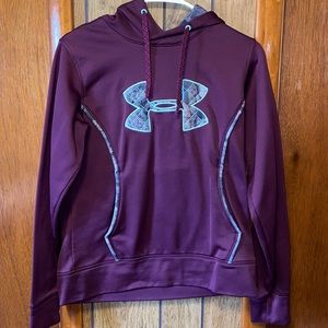 Under armor sweatshirt